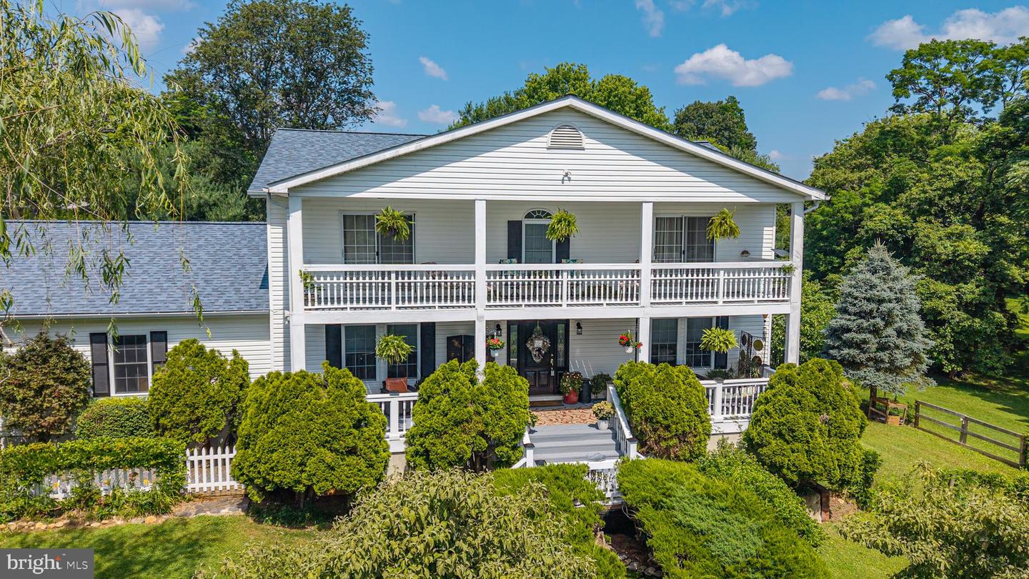 3187 BISHOP MEADE RD, BOYCE, Virginia 22620, 3 Bedrooms Bedrooms, ,3 BathroomsBathrooms,Residential,For sale,3187 BISHOP MEADE RD,VACL2003668 MLS # VACL2003668