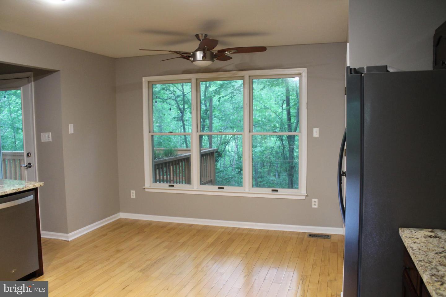 109 HAMLIN DR, FREDERICKSBURG, Virginia 22405, 5 Bedrooms Bedrooms, ,3 BathroomsBathrooms,Residential,For sale,109 HAMLIN DR,VAST2038382 MLS # VAST2038382