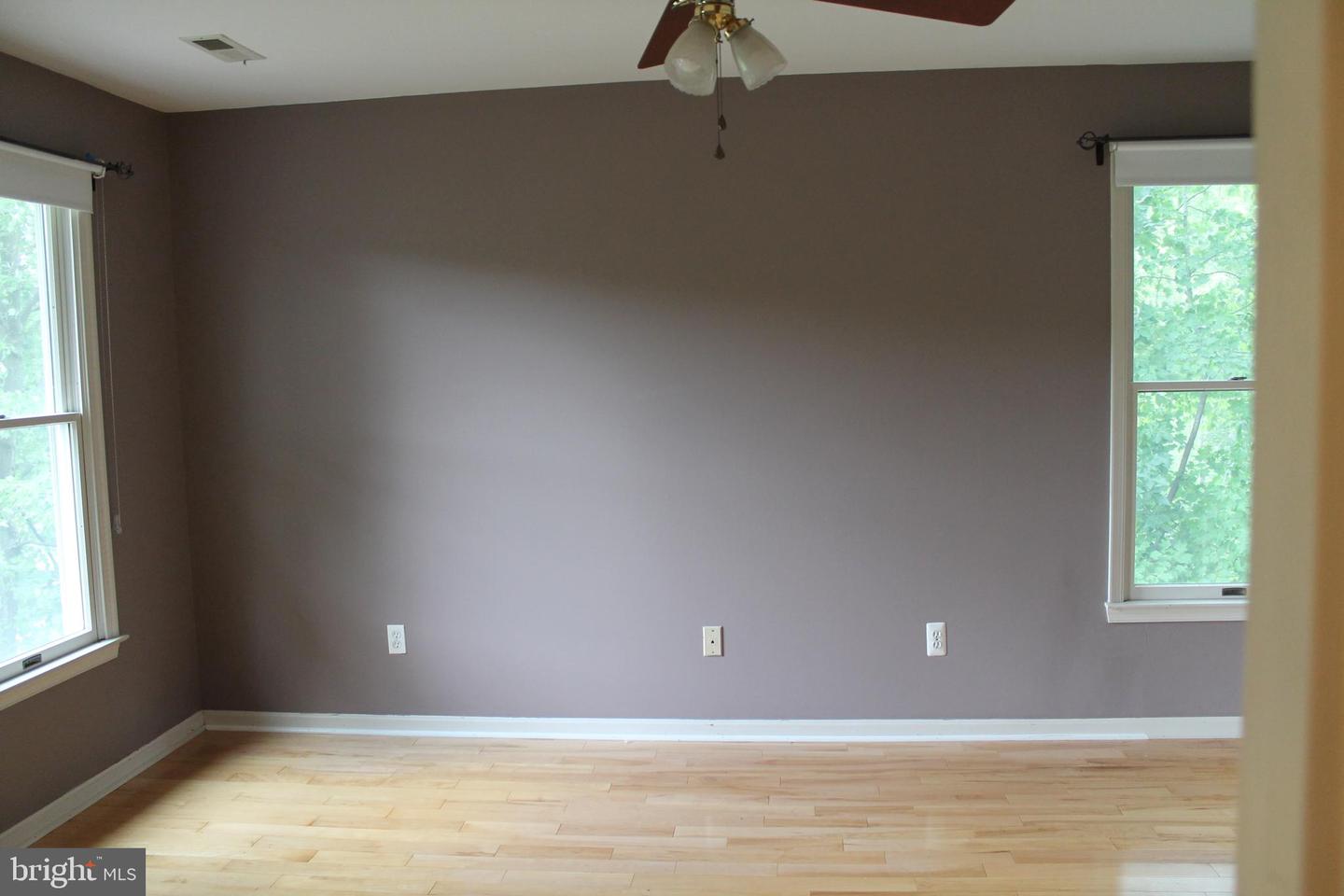 109 HAMLIN DR, FREDERICKSBURG, Virginia 22405, 5 Bedrooms Bedrooms, ,3 BathroomsBathrooms,Residential,For sale,109 HAMLIN DR,VAST2038382 MLS # VAST2038382