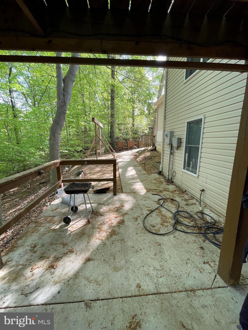 109 HAMLIN DR, FREDERICKSBURG, Virginia 22405, 5 Bedrooms Bedrooms, ,3 BathroomsBathrooms,Residential,For sale,109 HAMLIN DR,VAST2038382 MLS # VAST2038382