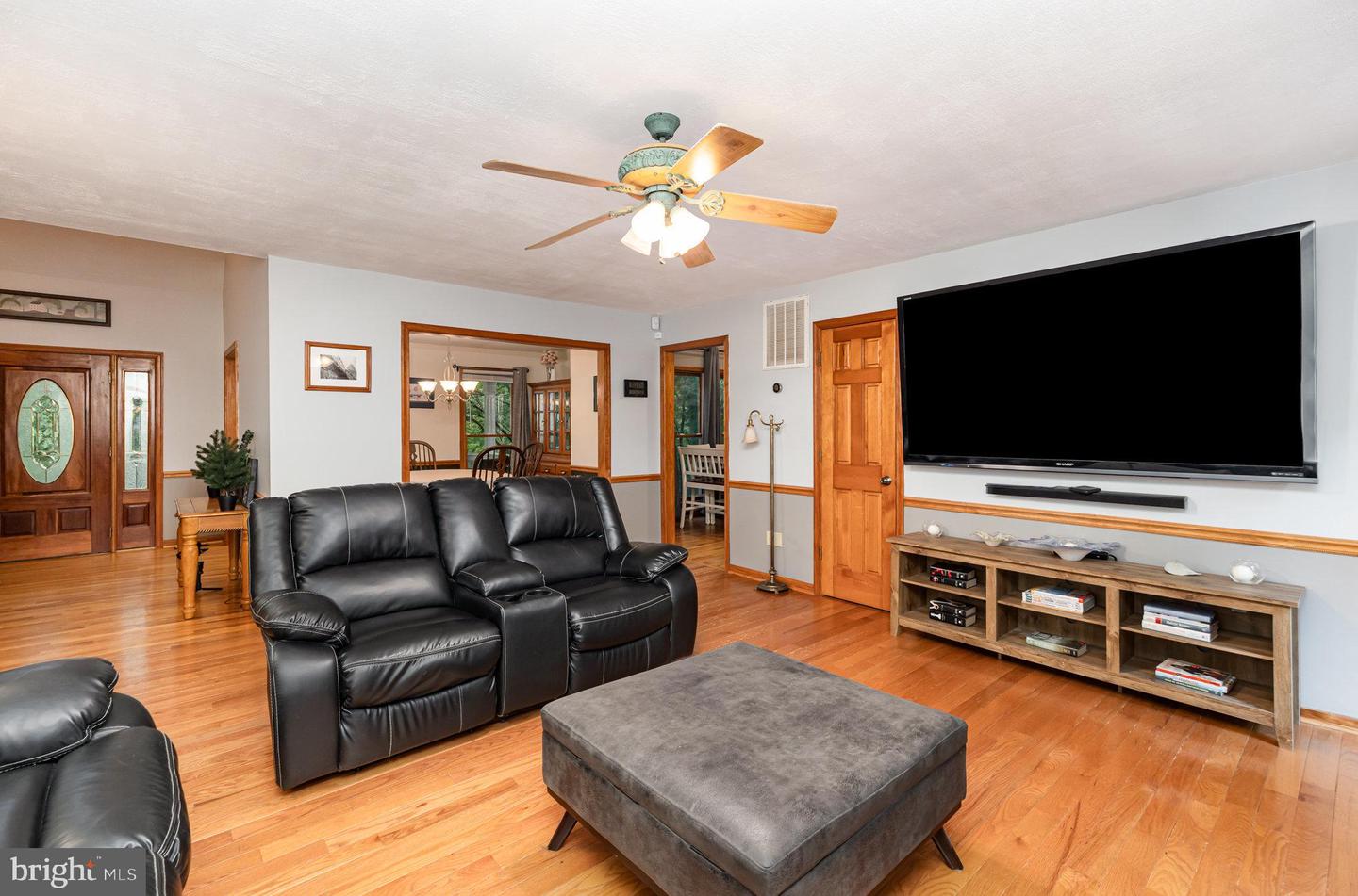 120 HARTWOOD MEADOWS DR, FREDERICKSBURG, Virginia 22406, 3 Bedrooms Bedrooms, ,2 BathroomsBathrooms,Residential,For sale,120 HARTWOOD MEADOWS DR,VAST2038390 MLS # VAST2038390