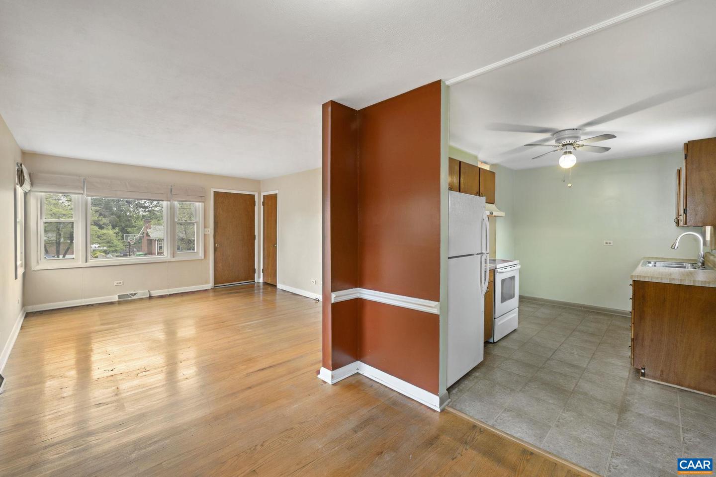 411 FAIRWAY AVE, CHARLOTTESVILLE, Virginia 22902, 3 Bedrooms Bedrooms, ,1 BathroomBathrooms,Residential,For sale,411 FAIRWAY AVE,663941 MLS # 663941