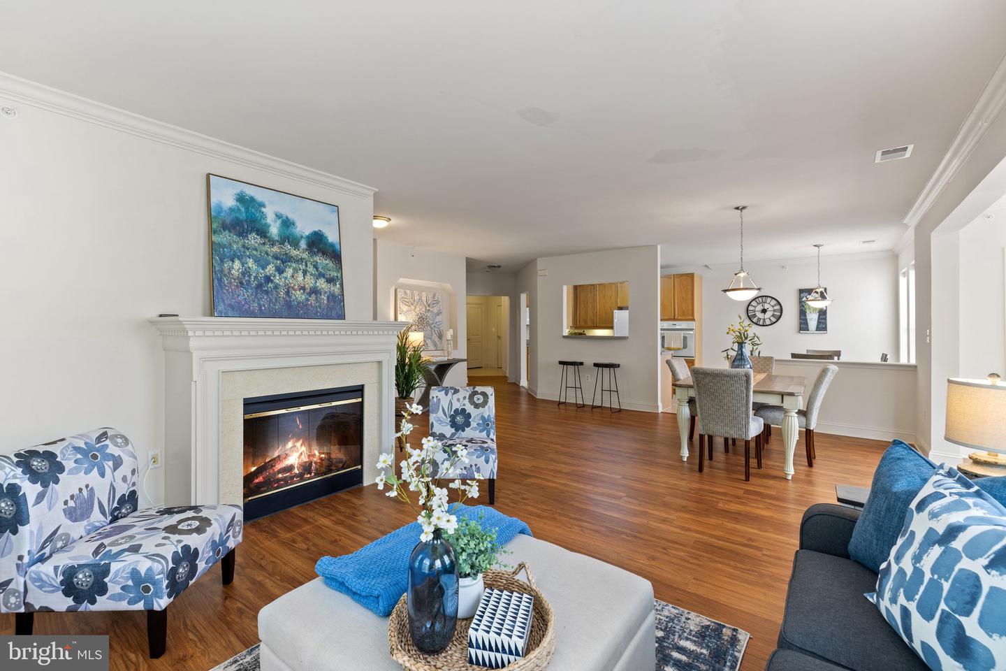 6704 HOLLY FARM LN #203, NEW BALTIMORE, Virginia 20187, 2 Bedrooms Bedrooms, ,2 BathroomsBathrooms,Residential,For sale,6704 HOLLY FARM LN #203,VAFQ2016462 MLS # VAFQ2016462