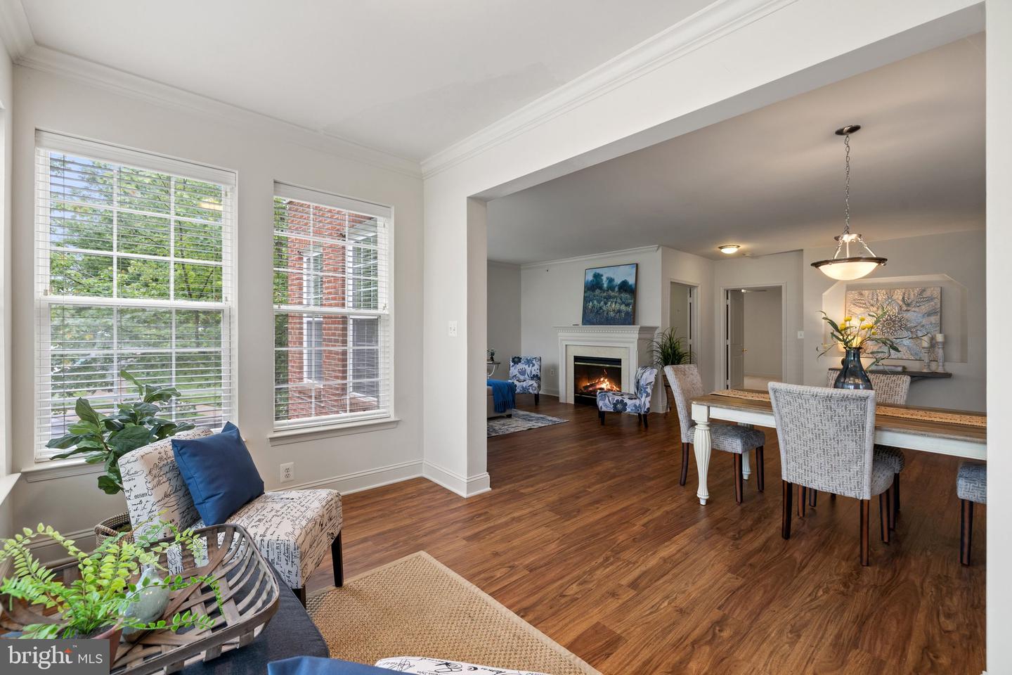 6704 HOLLY FARM LN #203, NEW BALTIMORE, Virginia 20187, 2 Bedrooms Bedrooms, ,2 BathroomsBathrooms,Residential,For sale,6704 HOLLY FARM LN #203,VAFQ2016462 MLS # VAFQ2016462
