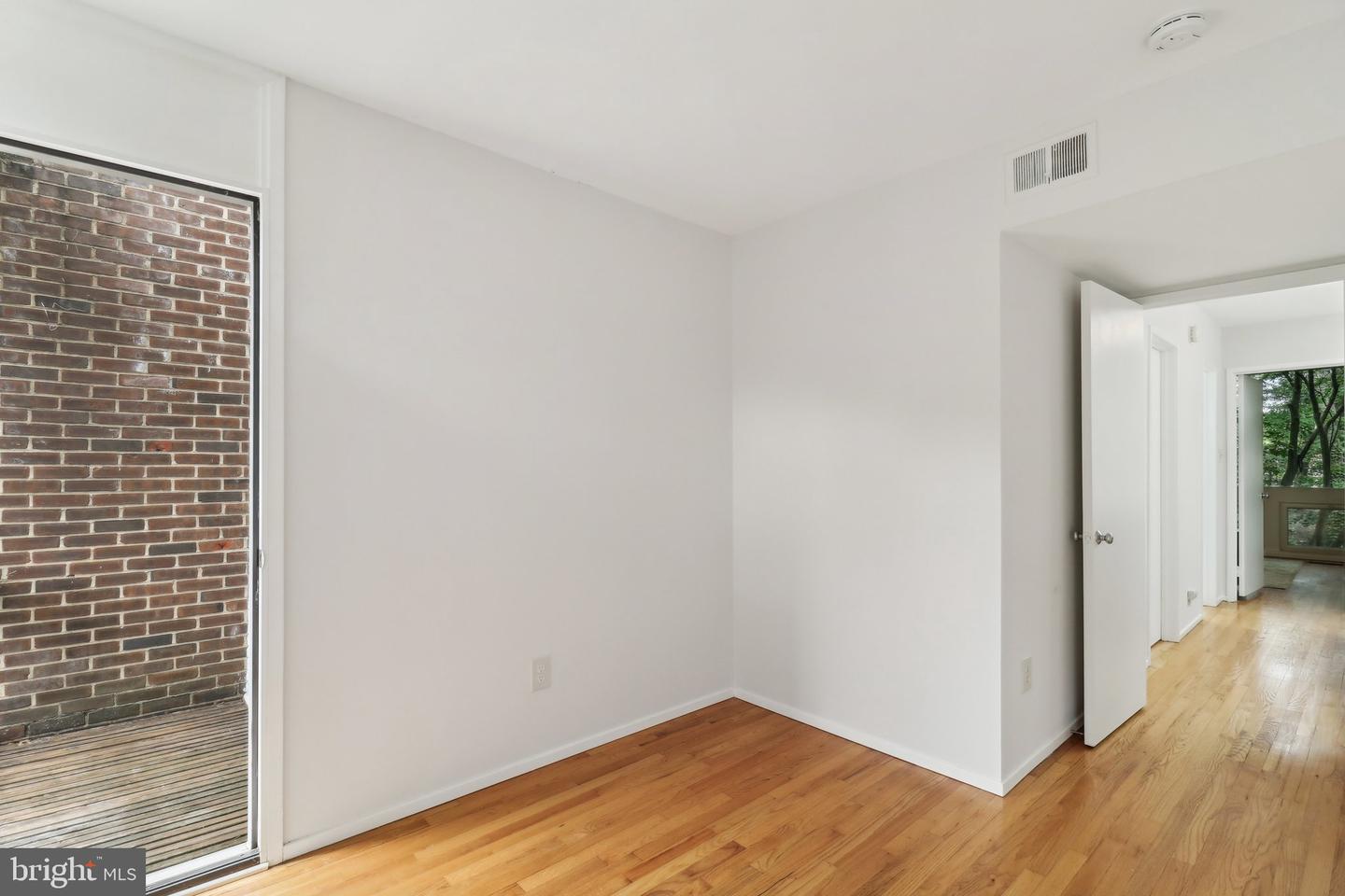 11524 MAPLE RIDGE RD, RESTON, Virginia 20190, 3 Bedrooms Bedrooms, ,1 BathroomBathrooms,Residential,For sale,11524 MAPLE RIDGE RD,VAFX2238072 MLS # VAFX2238072