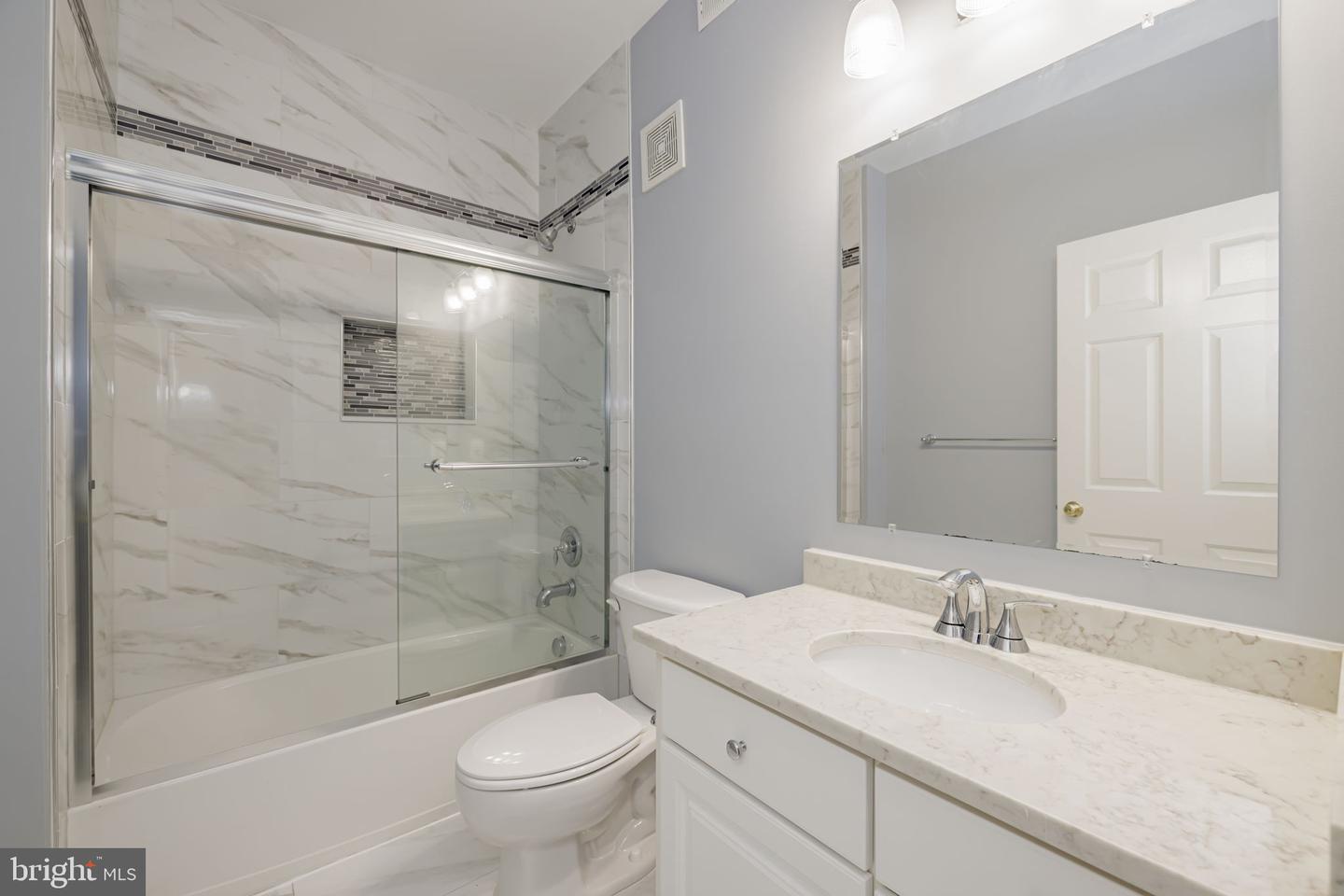 7144 POINT REPLETE CIR, FORT BELVOIR, Virginia 22060, 3 Bedrooms Bedrooms, ,3 BathroomsBathrooms,Residential,For sale,7144 POINT REPLETE CIR,VAFX2238082 MLS # VAFX2238082