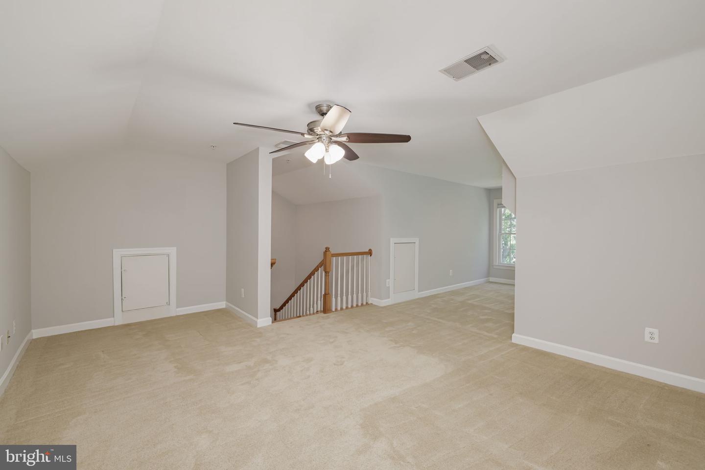 7144 POINT REPLETE CIR, FORT BELVOIR, Virginia 22060, 3 Bedrooms Bedrooms, ,3 BathroomsBathrooms,Residential,For sale,7144 POINT REPLETE CIR,VAFX2238082 MLS # VAFX2238082