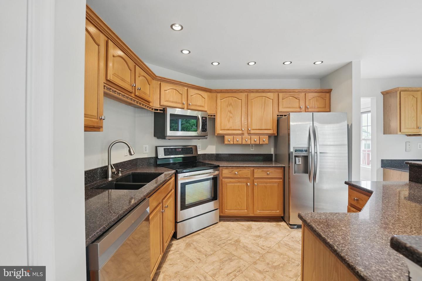 538 COLONY CT, WARRENTON, Virginia 20186, 3 Bedrooms Bedrooms, ,3 BathroomsBathrooms,Residential,For sale,538 COLONY CT,VAFQ2016472 MLS # VAFQ2016472