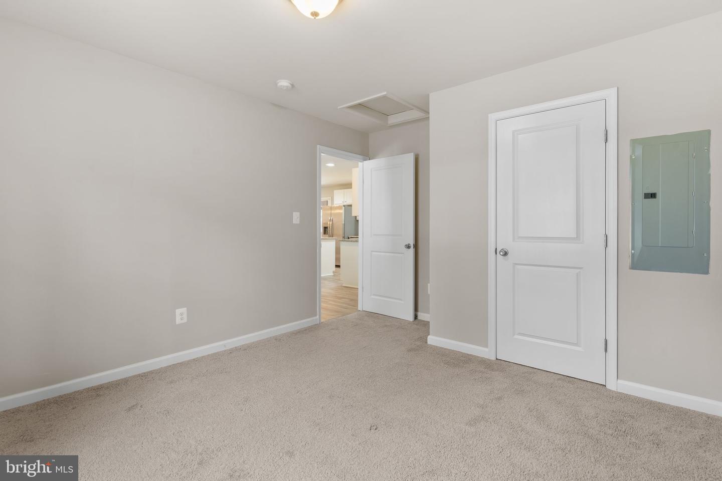 68 OAK LANE, COLONIAL BEACH, Virginia 22443, 3 Bedrooms Bedrooms, ,2 BathroomsBathrooms,Residential,For sale,68 OAK LANE,VAWE2008832 MLS # VAWE2008832