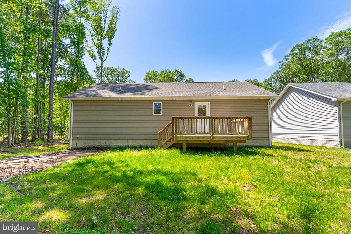 68 OAK LANE, COLONIAL BEACH, Virginia 22443, 3 Bedrooms Bedrooms, ,2 BathroomsBathrooms,Residential,For sale,68 OAK LANE,VAWE2008832 MLS # VAWE2008832