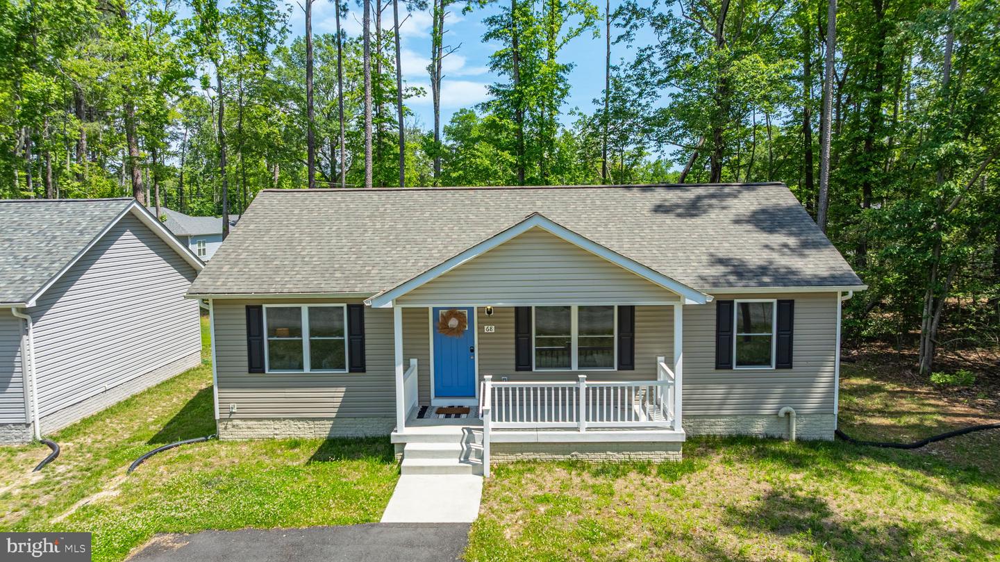 68 OAK LANE, COLONIAL BEACH, Virginia 22443, 3 Bedrooms Bedrooms, ,2 BathroomsBathrooms,Residential,For sale,68 OAK LANE,VAWE2008832 MLS # VAWE2008832