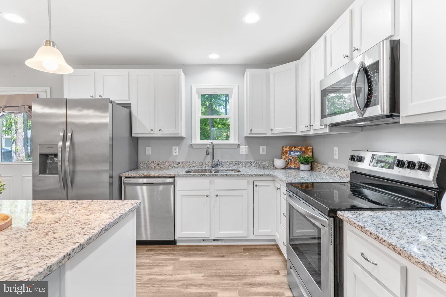 68 OAK LANE, COLONIAL BEACH, Virginia 22443, 3 Bedrooms Bedrooms, ,2 BathroomsBathrooms,Residential,For sale,68 OAK LANE,VAWE2008832 MLS # VAWE2008832