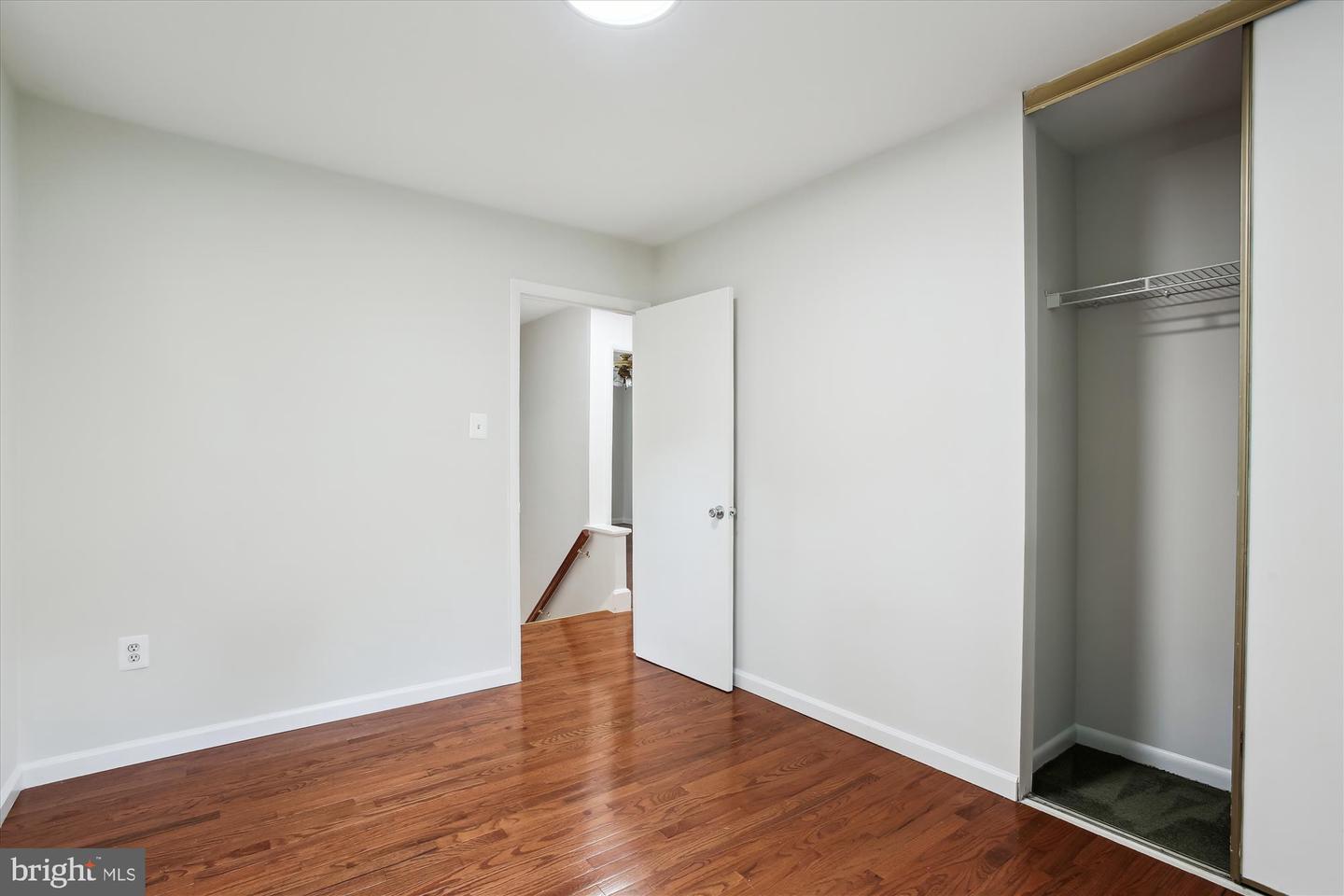 6356 EIGHTH CIR, ALEXANDRIA, Virginia 22312, 3 Bedrooms Bedrooms, 3 Rooms Rooms,3 BathroomsBathrooms,Residential,For sale,6356 EIGHTH CIR,VAFX2238478 MLS # VAFX2238478