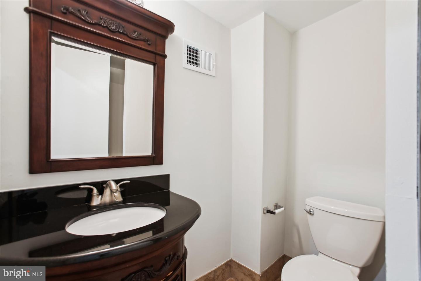 6356 EIGHTH CIR, ALEXANDRIA, Virginia 22312, 3 Bedrooms Bedrooms, 3 Rooms Rooms,3 BathroomsBathrooms,Residential,For sale,6356 EIGHTH CIR,VAFX2238478 MLS # VAFX2238478