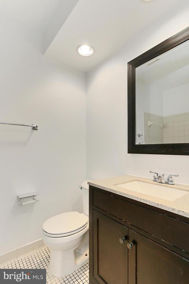 14530 FOUR CHIMNEY DR, CENTREVILLE, Virginia 20120, 2 Bedrooms Bedrooms, ,2 BathroomsBathrooms,Residential,For sale,14530 FOUR CHIMNEY DR,VAFX2238546 MLS # VAFX2238546