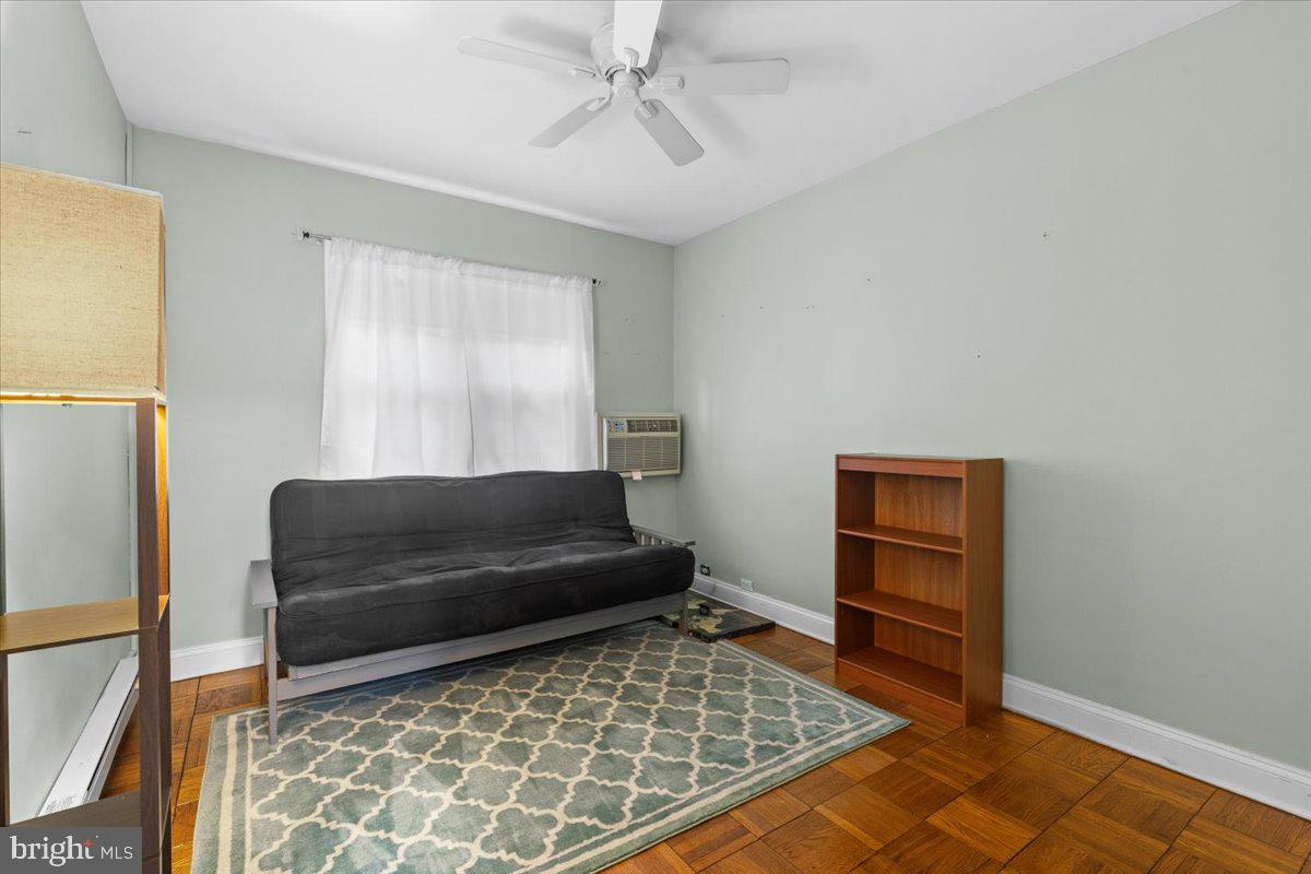 3128 MARTHA CUSTIS DR, ALEXANDRIA, Virginia 22302, 2 Bedrooms Bedrooms, ,1 BathroomBathrooms,Residential,For sale,3128 MARTHA CUSTIS DR,VAAX2044944 MLS # VAAX2044944