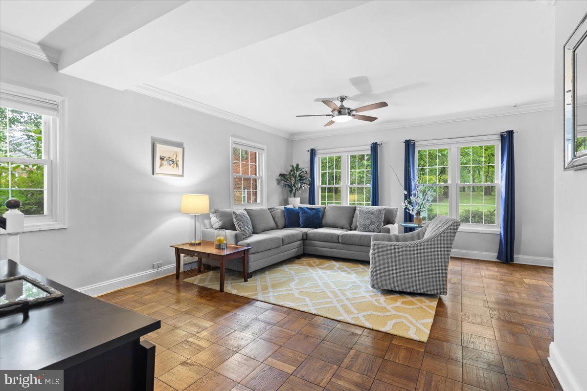 3128 MARTHA CUSTIS DR, ALEXANDRIA, Virginia 22302, 2 Bedrooms Bedrooms, ,1 BathroomBathrooms,Residential,For sale,3128 MARTHA CUSTIS DR,VAAX2044944 MLS # VAAX2044944