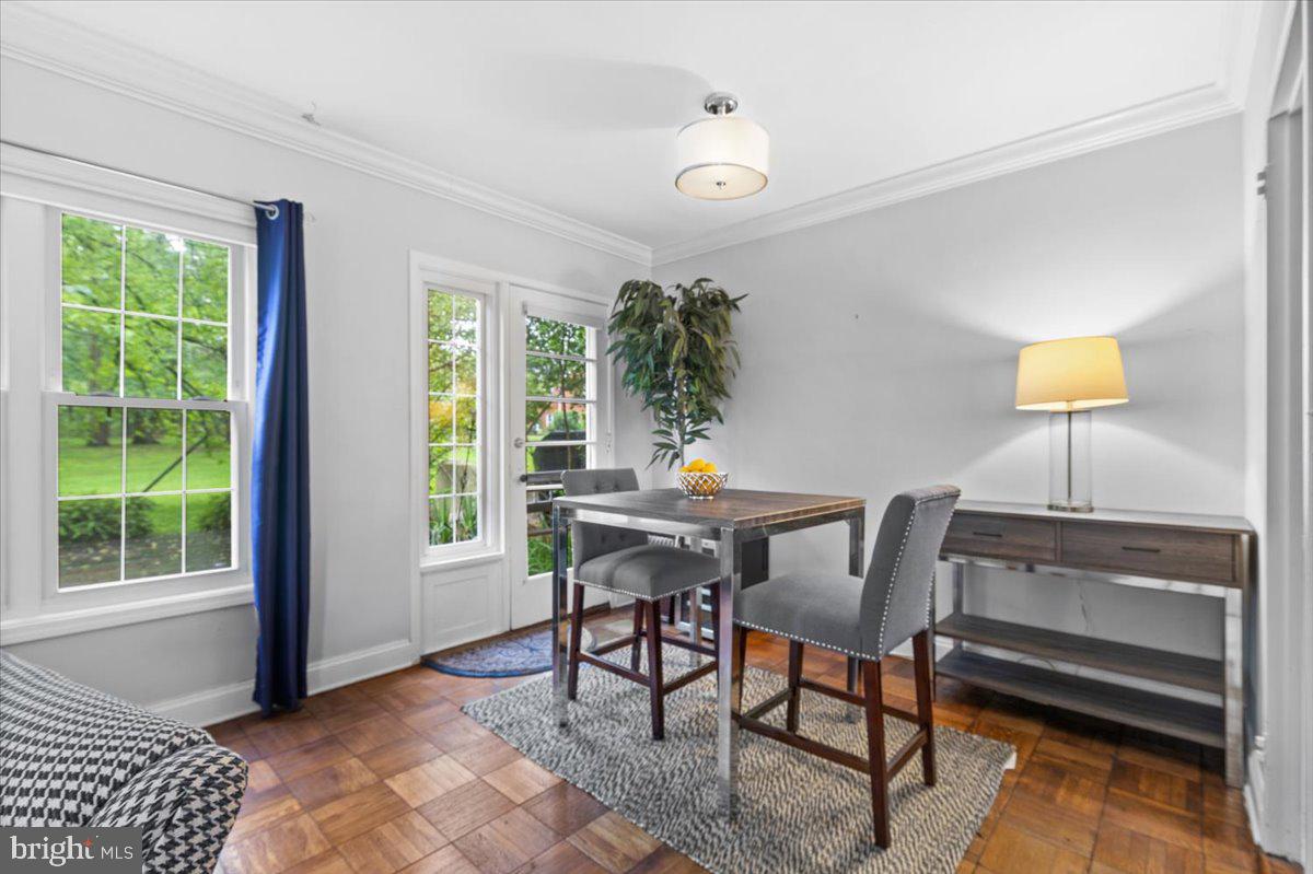 3128 MARTHA CUSTIS DR, ALEXANDRIA, Virginia 22302, 2 Bedrooms Bedrooms, ,1 BathroomBathrooms,Residential,For sale,3128 MARTHA CUSTIS DR,VAAX2044944 MLS # VAAX2044944