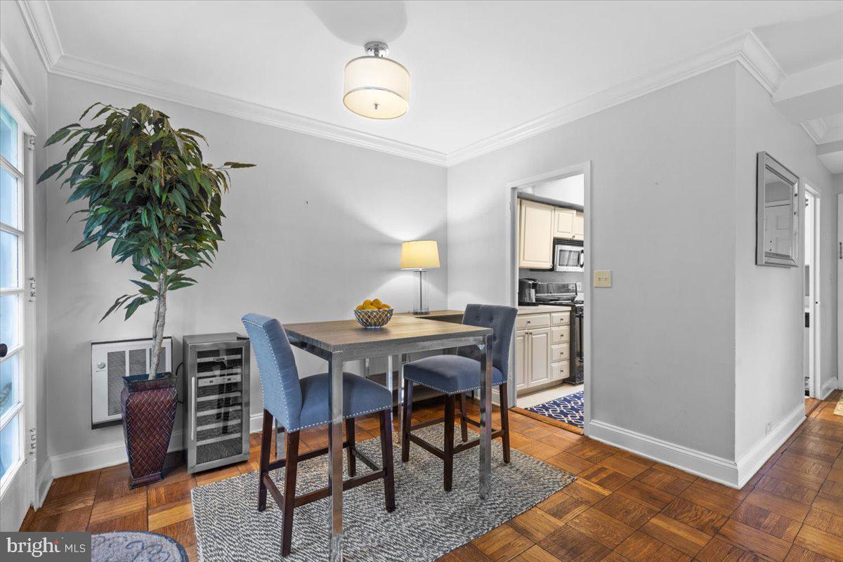 3128 MARTHA CUSTIS DR, ALEXANDRIA, Virginia 22302, 2 Bedrooms Bedrooms, ,1 BathroomBathrooms,Residential,For sale,3128 MARTHA CUSTIS DR,VAAX2044944 MLS # VAAX2044944