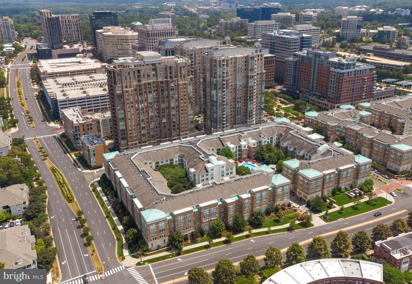 12000 MARKET ST #131, RESTON, Virginia 20190, 2 Bedrooms Bedrooms, ,2 BathroomsBathrooms,Residential,For sale,12000 MARKET ST #131,VAFX2238632 MLS # VAFX2238632