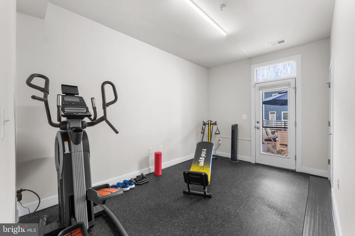 724 E HOWELL AVE, ALEXANDRIA, Virginia 22301, 3 Bedrooms Bedrooms, ,3 BathroomsBathrooms,Residential,For sale,724 E HOWELL AVE,VAAX2045014 MLS # VAAX2045014