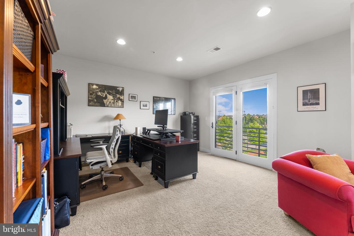 724 E HOWELL AVE, ALEXANDRIA, Virginia 22301, 3 Bedrooms Bedrooms, ,3 BathroomsBathrooms,Residential,For sale,724 E HOWELL AVE,VAAX2045014 MLS # VAAX2045014