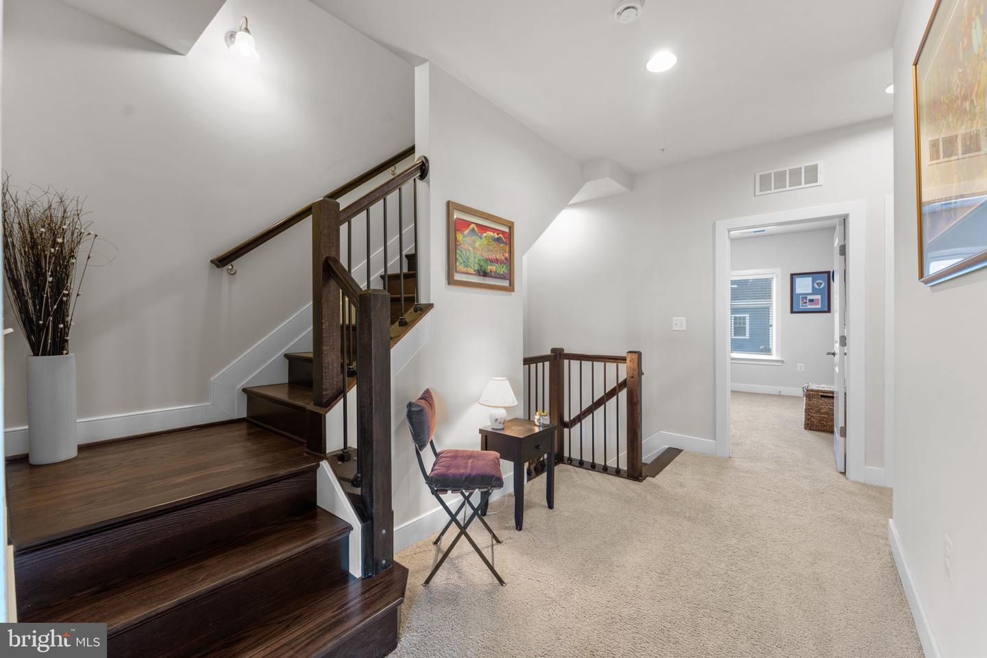 724 E HOWELL AVE, ALEXANDRIA, Virginia 22301, 3 Bedrooms Bedrooms, ,3 BathroomsBathrooms,Residential,For sale,724 E HOWELL AVE,VAAX2045014 MLS # VAAX2045014