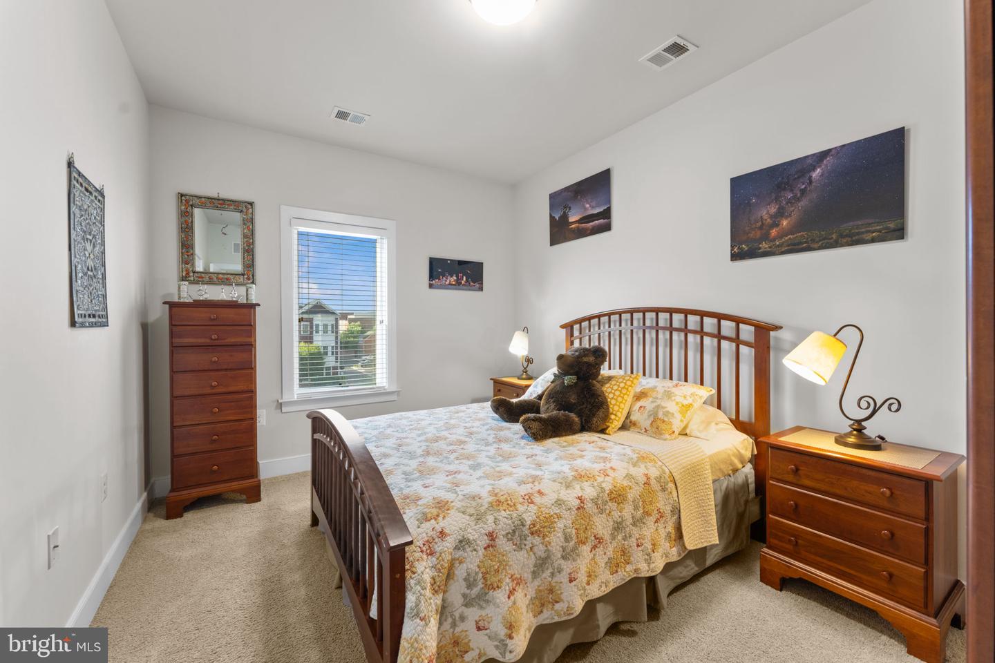 724 E HOWELL AVE, ALEXANDRIA, Virginia 22301, 3 Bedrooms Bedrooms, ,3 BathroomsBathrooms,Residential,For sale,724 E HOWELL AVE,VAAX2045014 MLS # VAAX2045014