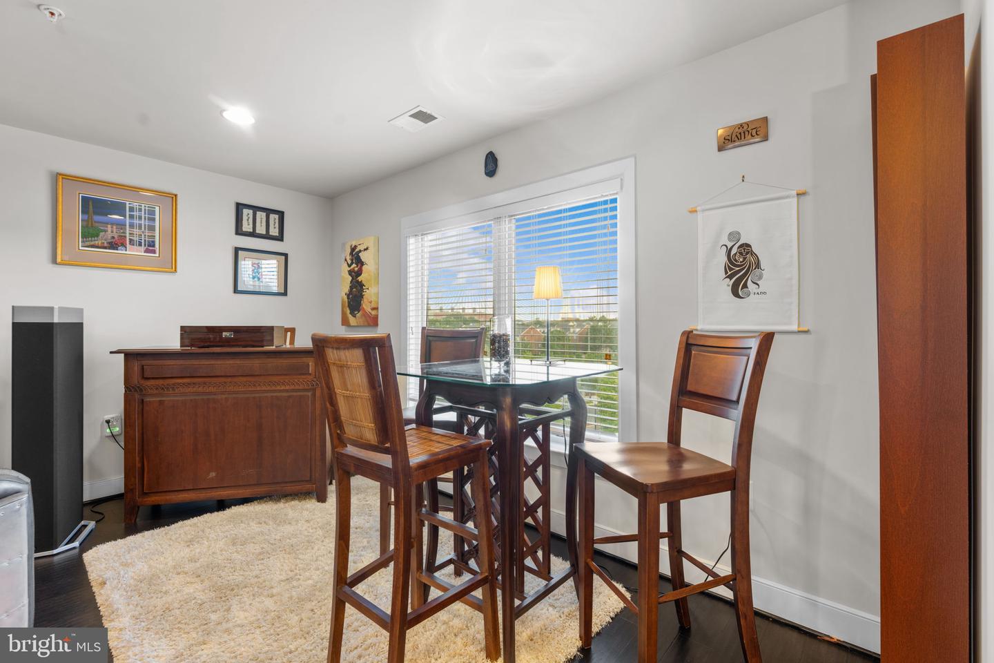724 E HOWELL AVE, ALEXANDRIA, Virginia 22301, 3 Bedrooms Bedrooms, ,3 BathroomsBathrooms,Residential,For sale,724 E HOWELL AVE,VAAX2045014 MLS # VAAX2045014