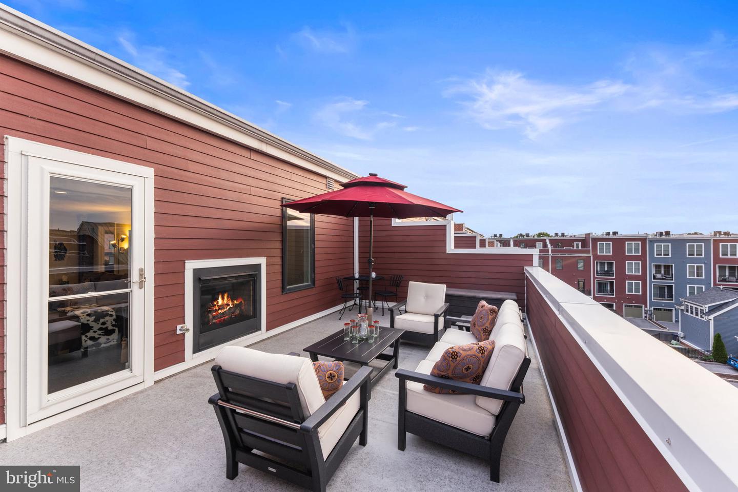 724 E HOWELL AVE, ALEXANDRIA, Virginia 22301, 3 Bedrooms Bedrooms, ,3 BathroomsBathrooms,Residential,For sale,724 E HOWELL AVE,VAAX2045014 MLS # VAAX2045014