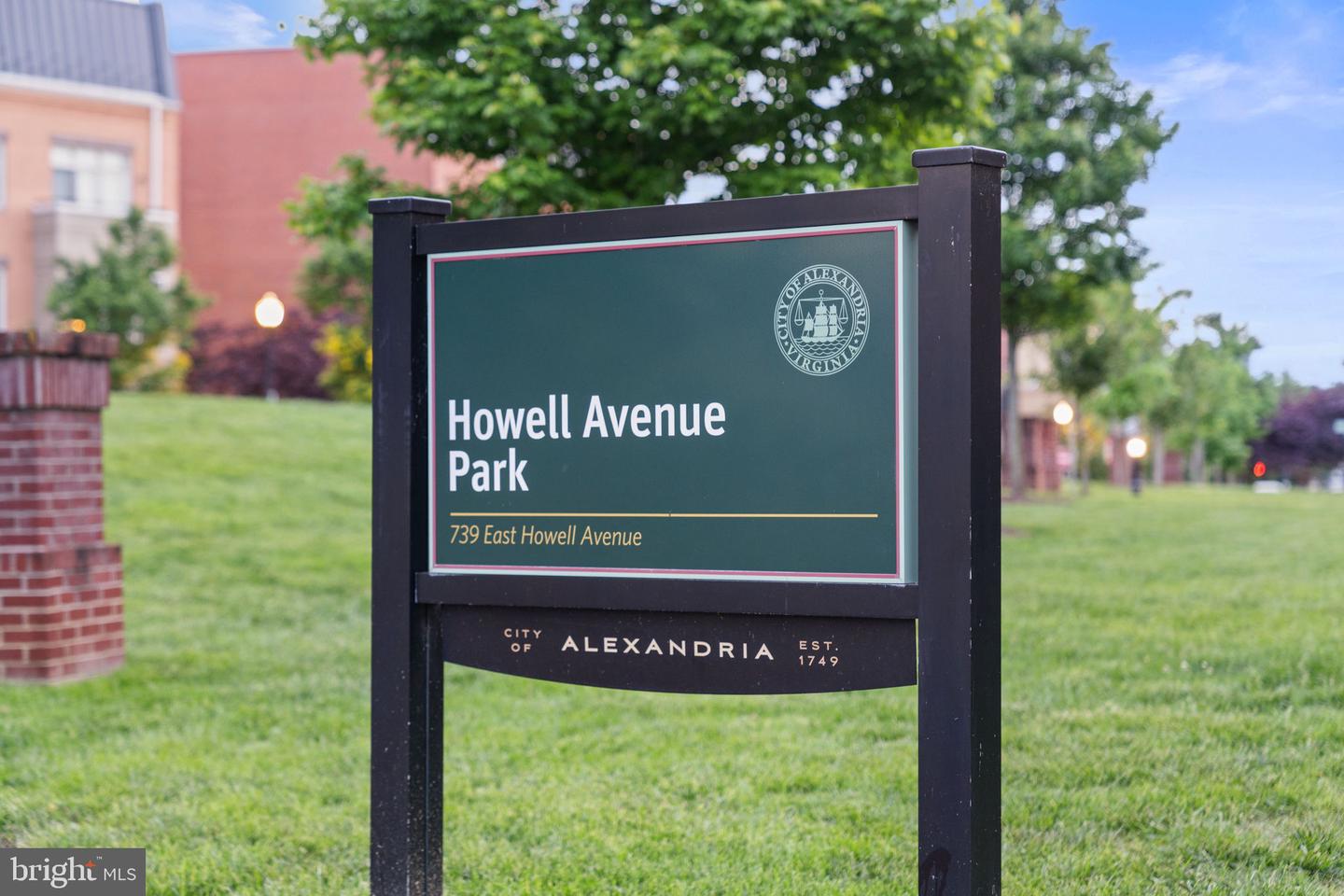 724 E HOWELL AVE, ALEXANDRIA, Virginia 22301, 3 Bedrooms Bedrooms, ,3 BathroomsBathrooms,Residential,For sale,724 E HOWELL AVE,VAAX2045014 MLS # VAAX2045014