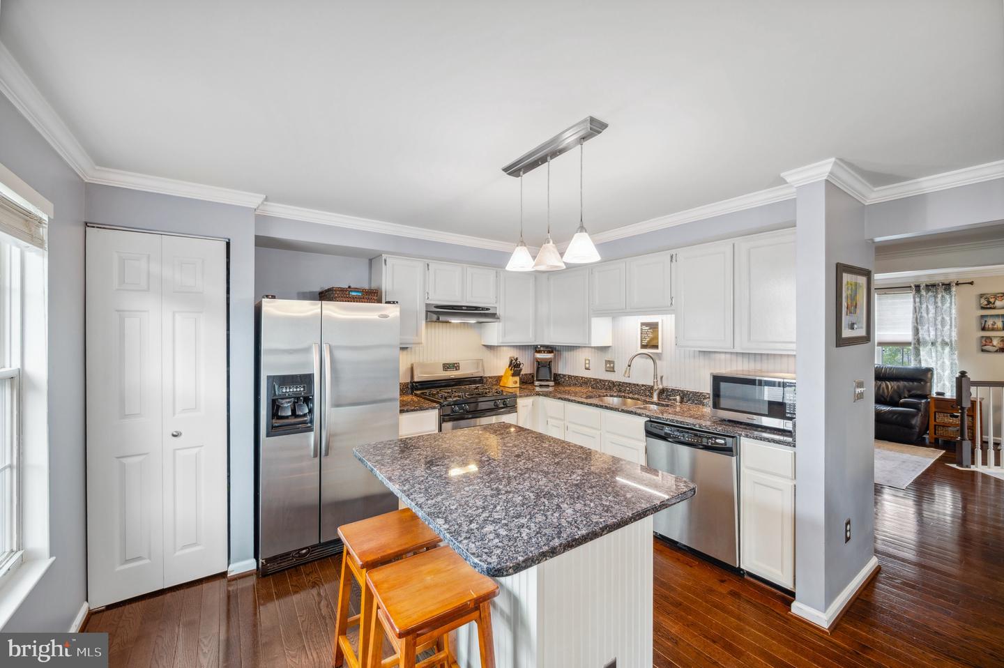 14653 WINTERFIELD DR, CENTREVILLE, Virginia 20120, 3 Bedrooms Bedrooms, ,3 BathroomsBathrooms,Residential,For sale,14653 WINTERFIELD DR,VAFX2239084 MLS # VAFX2239084