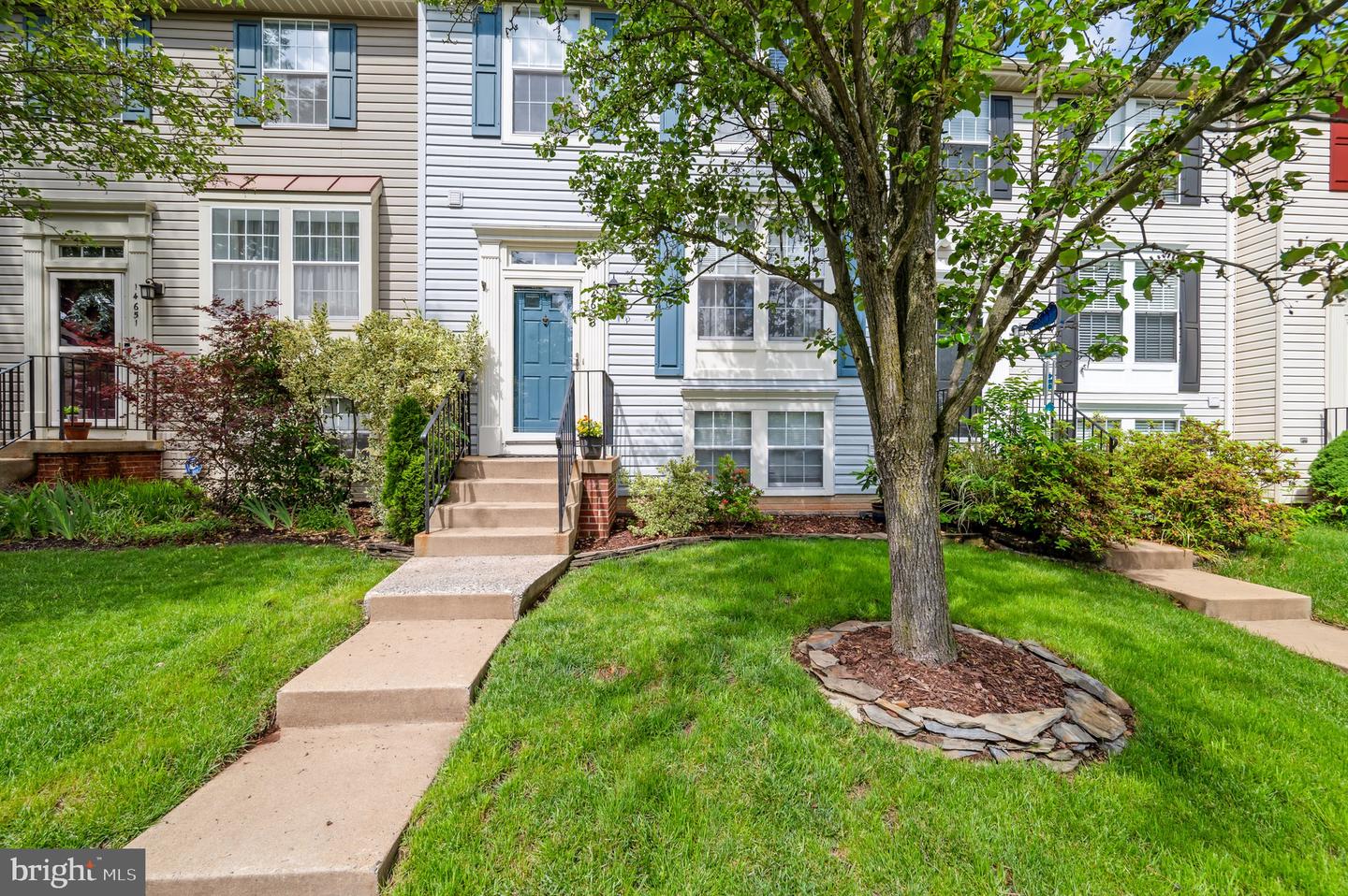 14653 WINTERFIELD DR, CENTREVILLE, Virginia 20120, 3 Bedrooms Bedrooms, ,3 BathroomsBathrooms,Residential,For sale,14653 WINTERFIELD DR,VAFX2239084 MLS # VAFX2239084