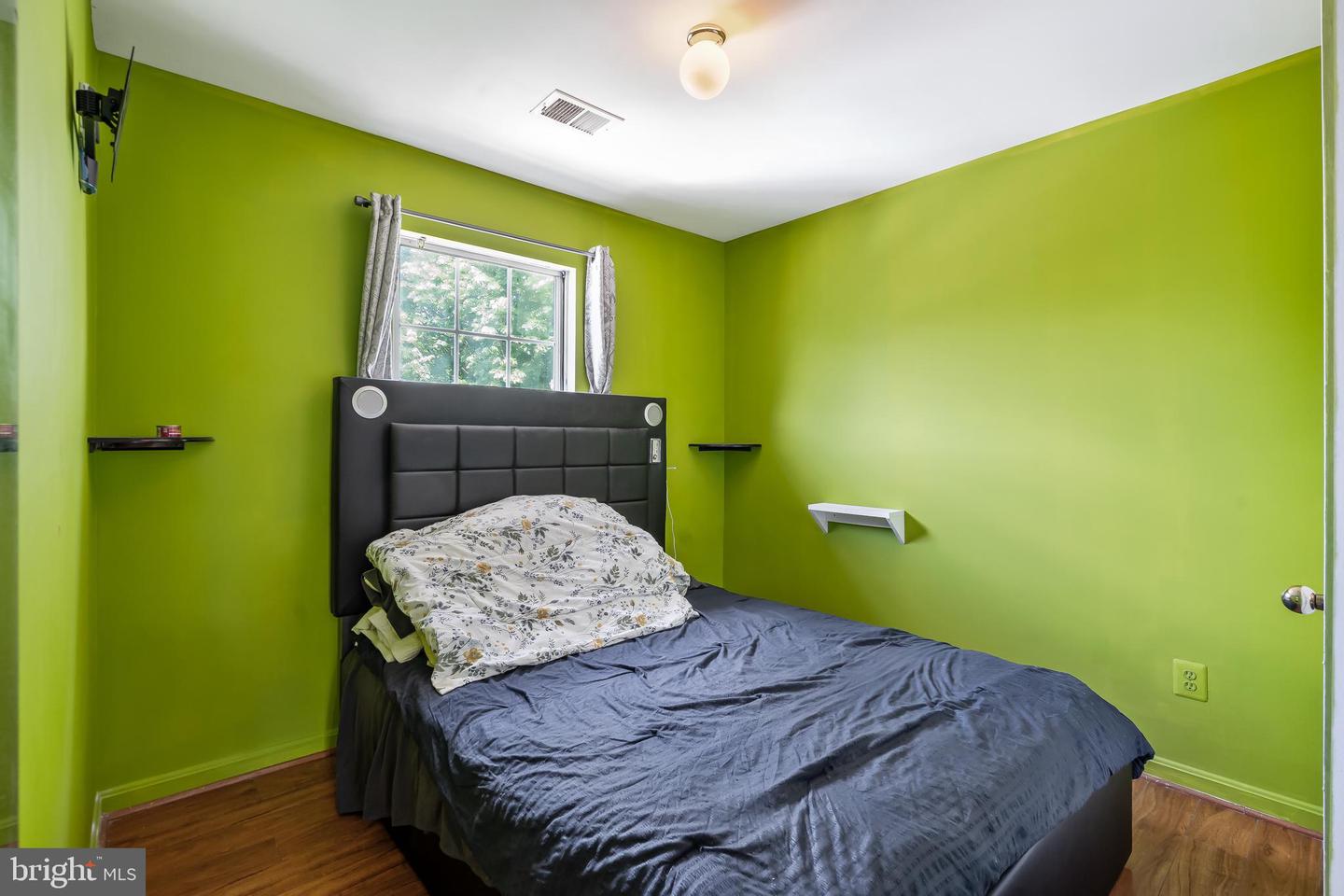 10541 BRECHIN WAY, MANASSAS, Virginia 20109, 3 Bedrooms Bedrooms, ,3 BathroomsBathrooms,Residential,For sale,10541 BRECHIN WAY,VAPW2094174 MLS # VAPW2094174