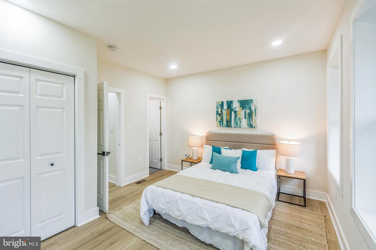 1129 8TH ST NE, WASHINGTON, District Of Columbia 20002, 4 Bedrooms Bedrooms, ,3 BathroomsBathrooms,Residential,For sale,1129 8TH ST NE,DCDC2199582 MLS # DCDC2199582