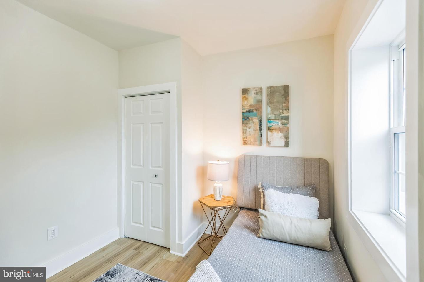 1129 8TH ST NE, WASHINGTON, District Of Columbia 20002, 4 Bedrooms Bedrooms, ,3 BathroomsBathrooms,Residential,For sale,1129 8TH ST NE,DCDC2199582 MLS # DCDC2199582
