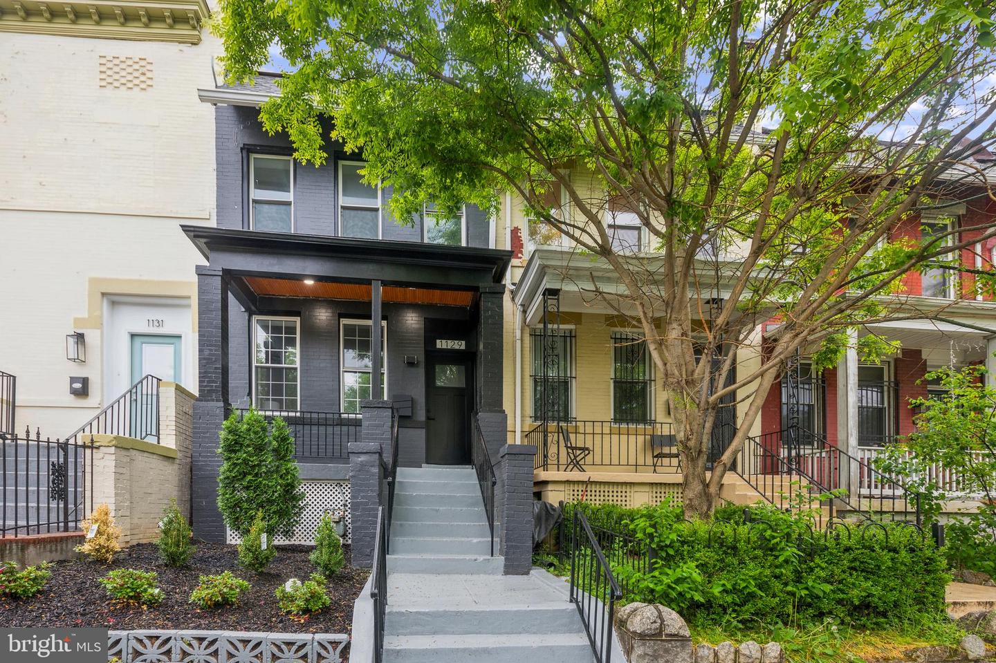 1129 8TH ST NE, WASHINGTON, District Of Columbia 20002, 4 Bedrooms Bedrooms, ,3 BathroomsBathrooms,Residential,For sale,1129 8TH ST NE,DCDC2199582 MLS # DCDC2199582