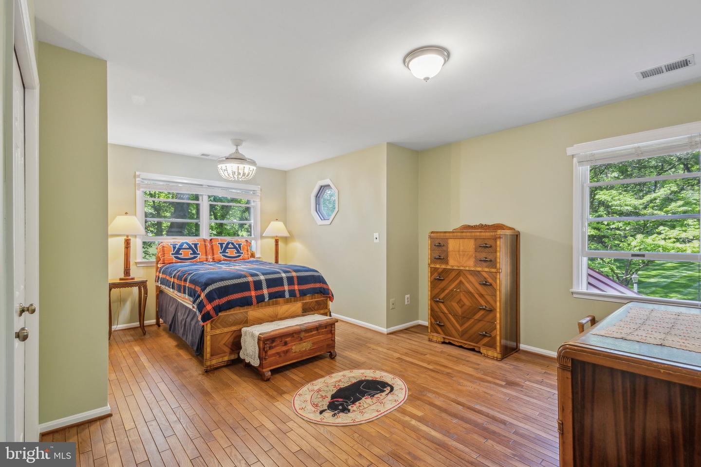 6813 JEREMIAH CT, FAIRFAX STATION, Virginia 22039, 4 Bedrooms Bedrooms, 15 Rooms Rooms,3 BathroomsBathrooms,Residential,For sale,6813 JEREMIAH CT,VAFX2239478 MLS # VAFX2239478