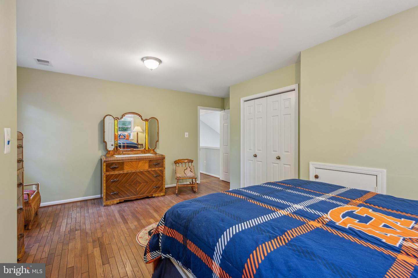 6813 JEREMIAH CT, FAIRFAX STATION, Virginia 22039, 4 Bedrooms Bedrooms, 15 Rooms Rooms,3 BathroomsBathrooms,Residential,For sale,6813 JEREMIAH CT,VAFX2239478 MLS # VAFX2239478
