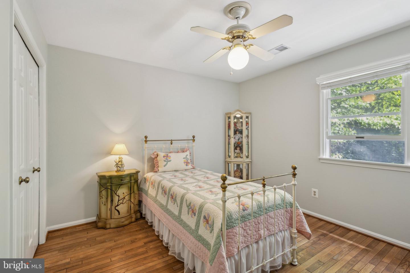 6813 JEREMIAH CT, FAIRFAX STATION, Virginia 22039, 4 Bedrooms Bedrooms, 15 Rooms Rooms,3 BathroomsBathrooms,Residential,For sale,6813 JEREMIAH CT,VAFX2239478 MLS # VAFX2239478