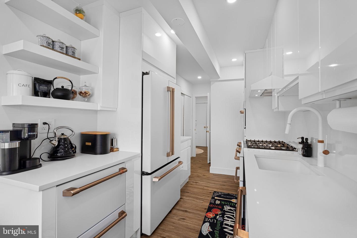 4201 CATHEDRAL AVE NW #415E, WASHINGTON, District Of Columbia 20016, 3 Bedrooms Bedrooms, ,2 BathroomsBathrooms,Residential,For sale,4201 CATHEDRAL AVE NW #415E,DCDC2199658 MLS # DCDC2199658