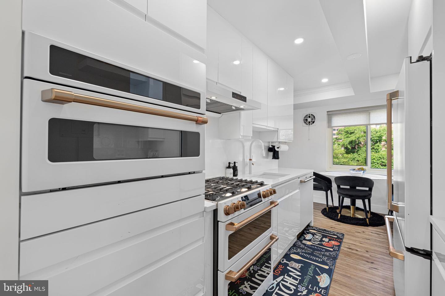 4201 CATHEDRAL AVE NW #415E, WASHINGTON, District Of Columbia 20016, 3 Bedrooms Bedrooms, ,2 BathroomsBathrooms,Residential,For sale,4201 CATHEDRAL AVE NW #415E,DCDC2199658 MLS # DCDC2199658