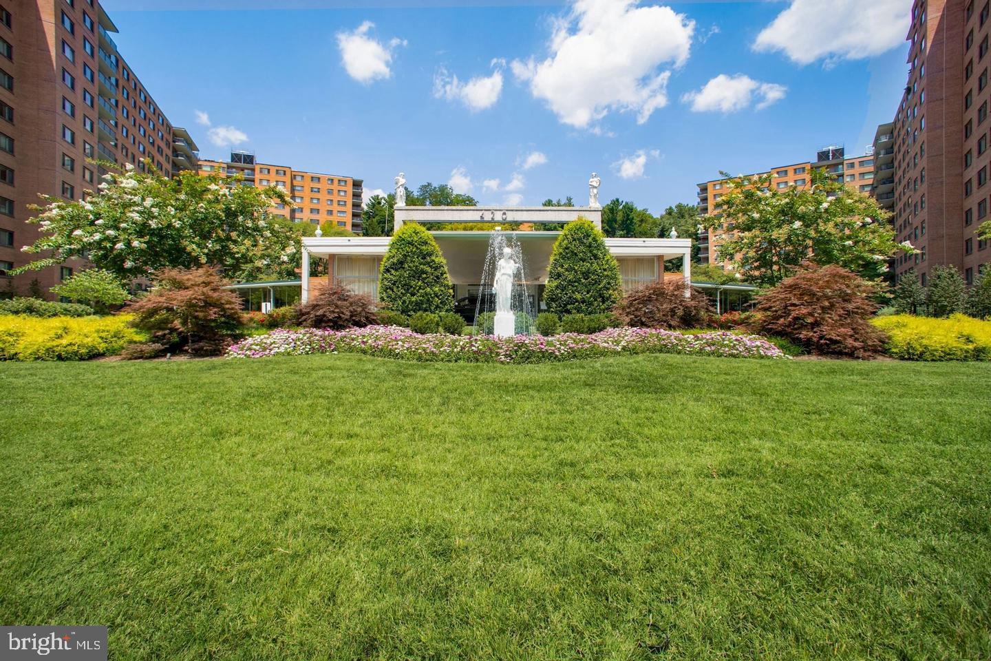 4201 CATHEDRAL AVE NW #415E, WASHINGTON, District Of Columbia 20016, 3 Bedrooms Bedrooms, ,2 BathroomsBathrooms,Residential,For sale,4201 CATHEDRAL AVE NW #415E,DCDC2199658 MLS # DCDC2199658