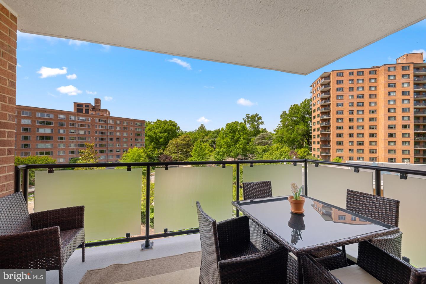 4201 CATHEDRAL AVE NW #415E, WASHINGTON, District Of Columbia 20016, 3 Bedrooms Bedrooms, ,2 BathroomsBathrooms,Residential,For sale,4201 CATHEDRAL AVE NW #415E,DCDC2199658 MLS # DCDC2199658