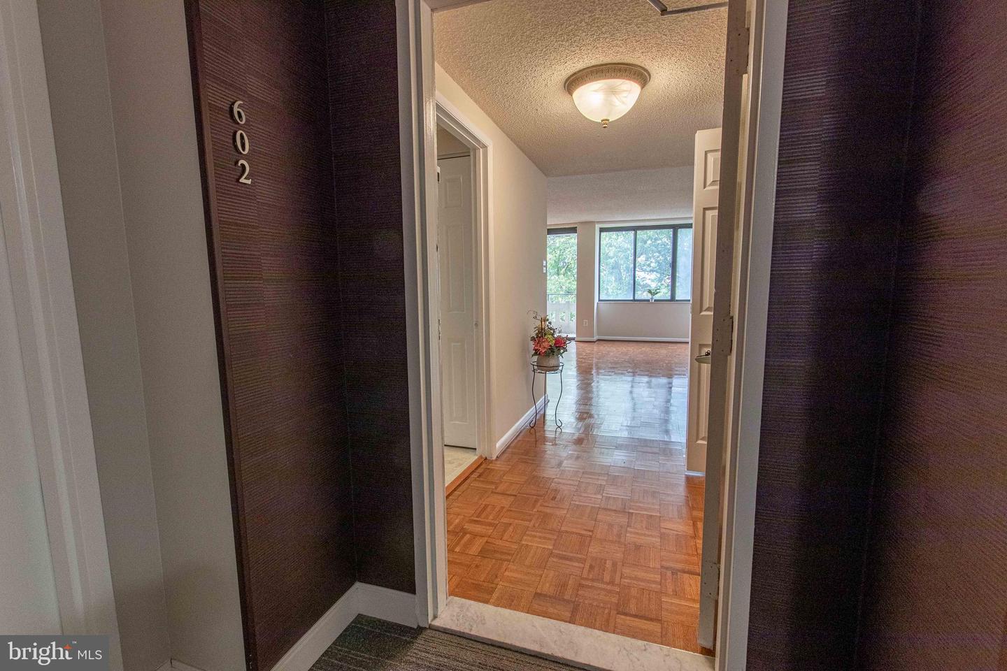 6301 STEVENSON AVE #602, ALEXANDRIA, Virginia 22304, 3 Bedrooms Bedrooms, ,2 BathroomsBathrooms,Residential,For sale,6301 STEVENSON AVE #602,VAAX2045134 MLS # VAAX2045134