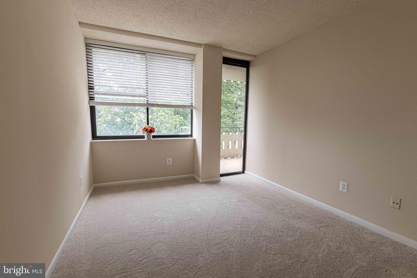 6301 STEVENSON AVE #602, ALEXANDRIA, Virginia 22304, 3 Bedrooms Bedrooms, ,2 BathroomsBathrooms,Residential,For sale,6301 STEVENSON AVE #602,VAAX2045134 MLS # VAAX2045134