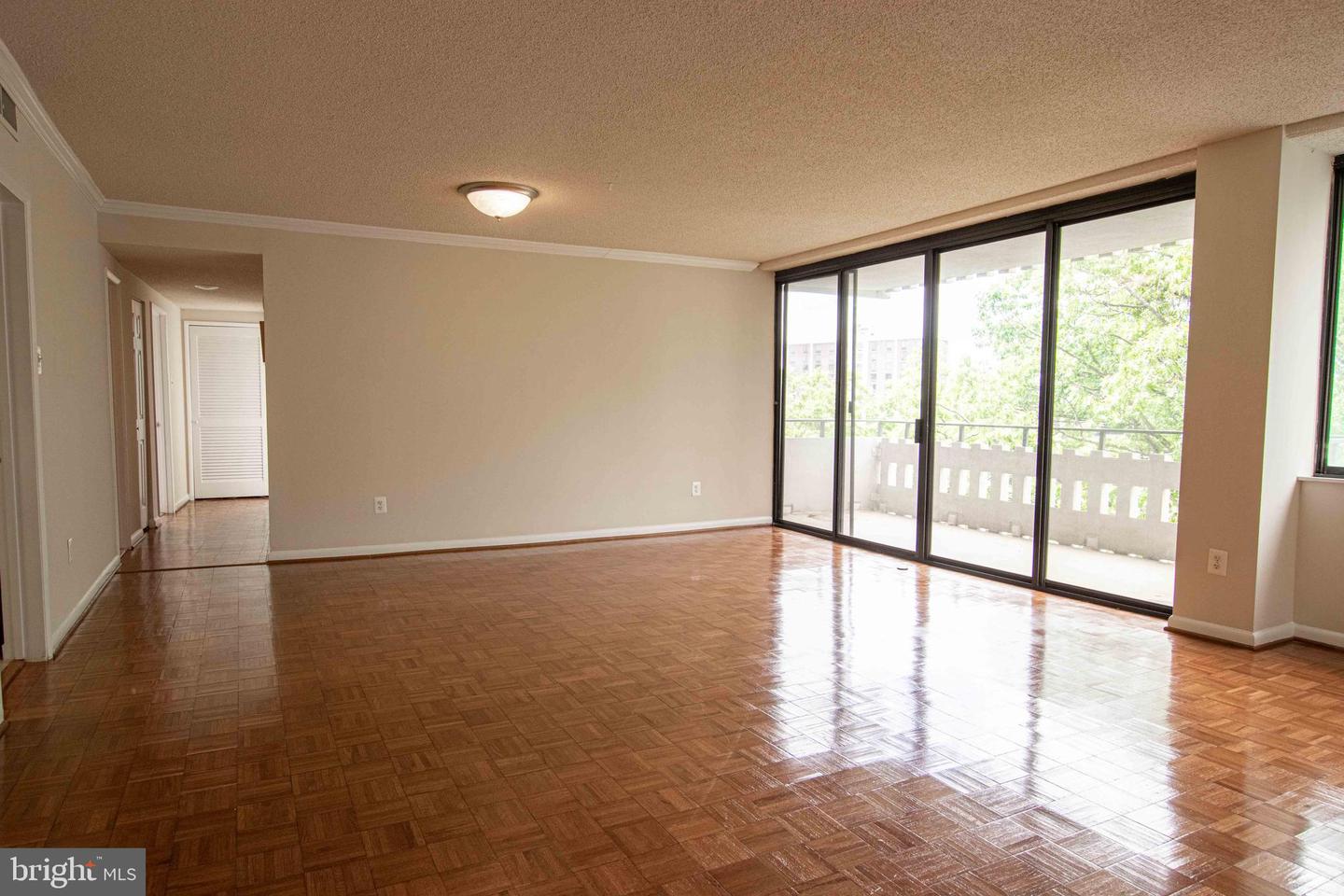 6301 STEVENSON AVE #602, ALEXANDRIA, Virginia 22304, 3 Bedrooms Bedrooms, ,2 BathroomsBathrooms,Residential,For sale,6301 STEVENSON AVE #602,VAAX2045134 MLS # VAAX2045134
