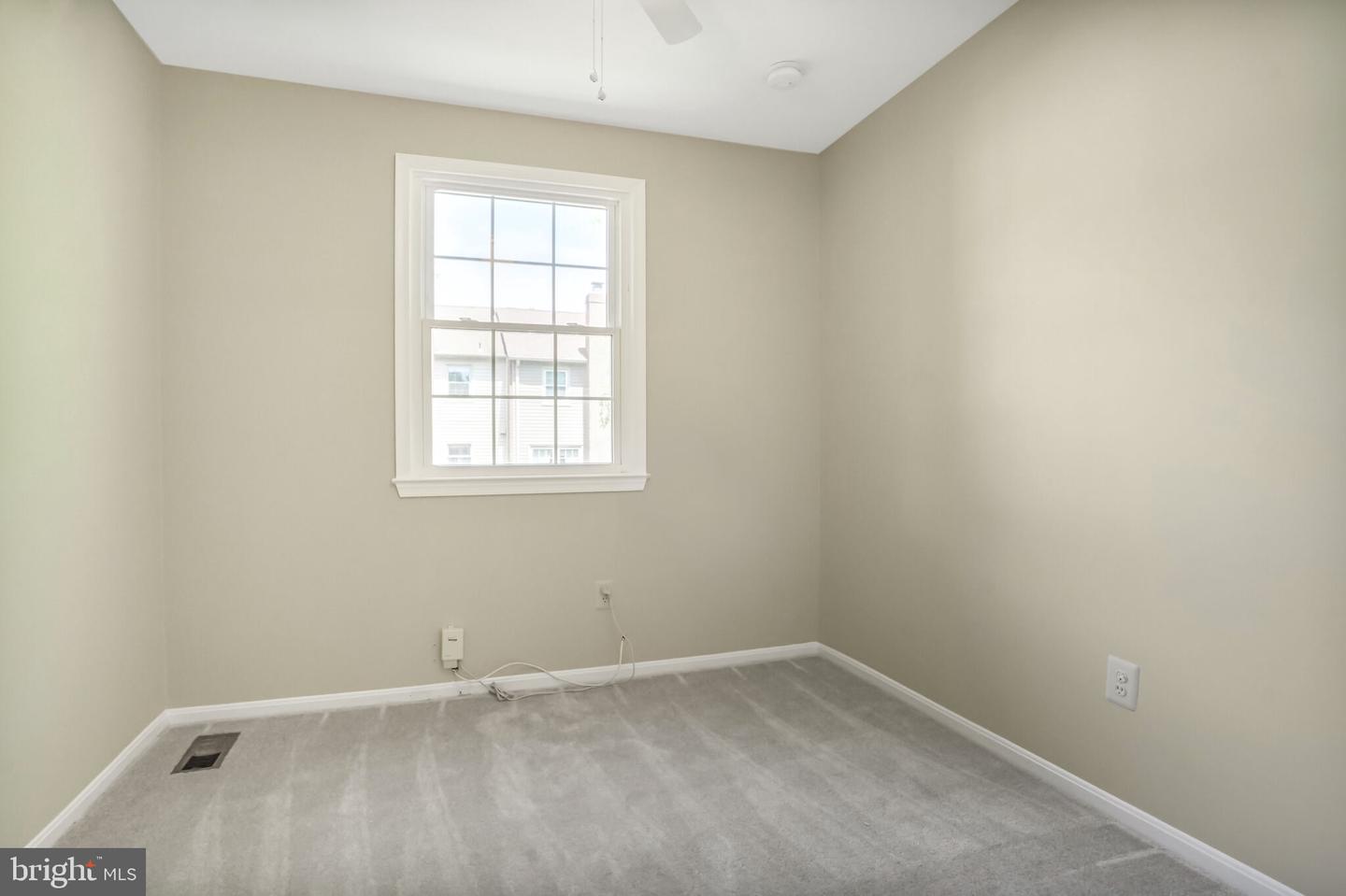 9807 SPILLWAY CT, BURKE, Virginia 22015, 3 Bedrooms Bedrooms, ,2 BathroomsBathrooms,Residential,For sale,9807 SPILLWAY CT,VAFX2239572 MLS # VAFX2239572