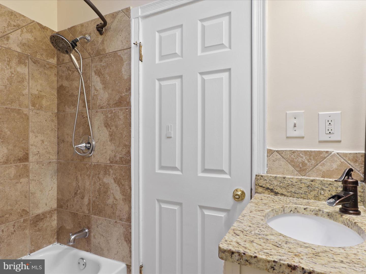 1264 PENN ST NE, WASHINGTON, District Of Columbia 20002, 3 Bedrooms Bedrooms, ,2 BathroomsBathrooms,Residential,For sale,1264 PENN ST NE,DCDC2199790 MLS # DCDC2199790