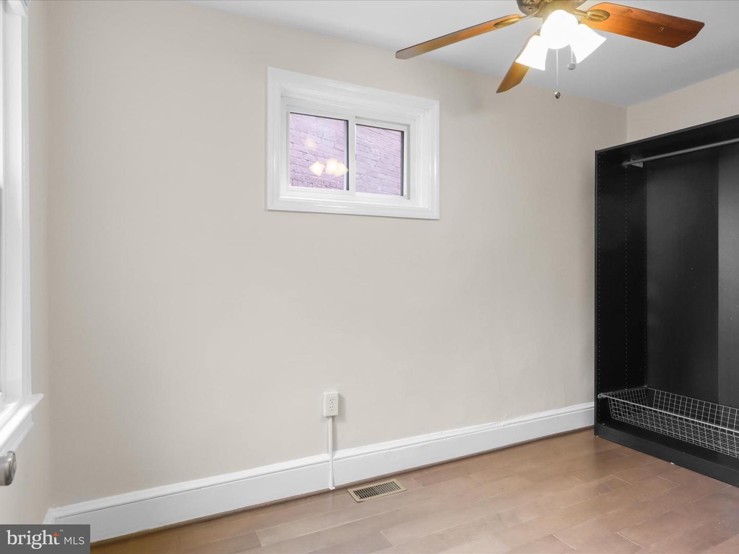 1264 PENN ST NE, WASHINGTON, District Of Columbia 20002, 3 Bedrooms Bedrooms, ,2 BathroomsBathrooms,Residential,For sale,1264 PENN ST NE,DCDC2199790 MLS # DCDC2199790